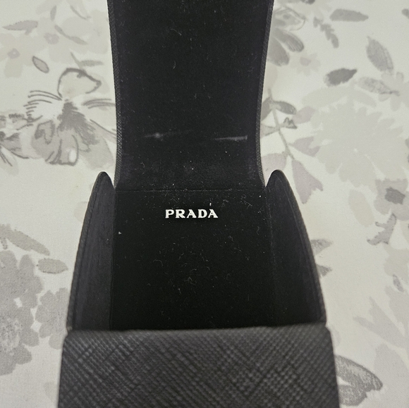 Prada Mens sunglasses - Picture 4 of 5